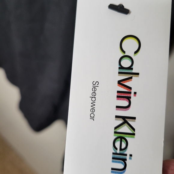 NWT CALVIN KLEIN Black Racerback Tank Top Size Medium - Picture 5 of 7